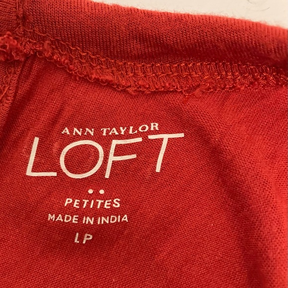 Ann Taylor Loft Red Sleeveless Top with Silver Sequins, Elastic Waist, Size LP - Picture 3 of 10